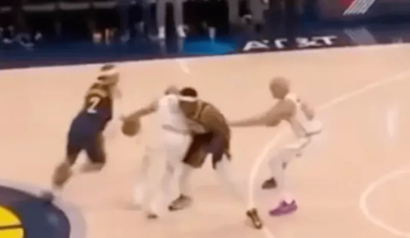 kaiyun-裁判报告：昨日西亚卡姆准绝杀前非法掩护，应吹进攻犯规