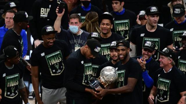 开云官网-时隔47年重返总决赛！字母哥缺席无碍雄鹿突围